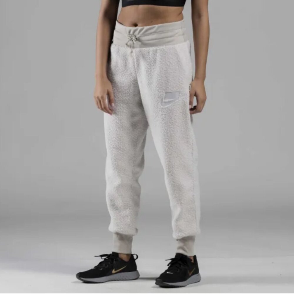 Nike Sherpa Jogger